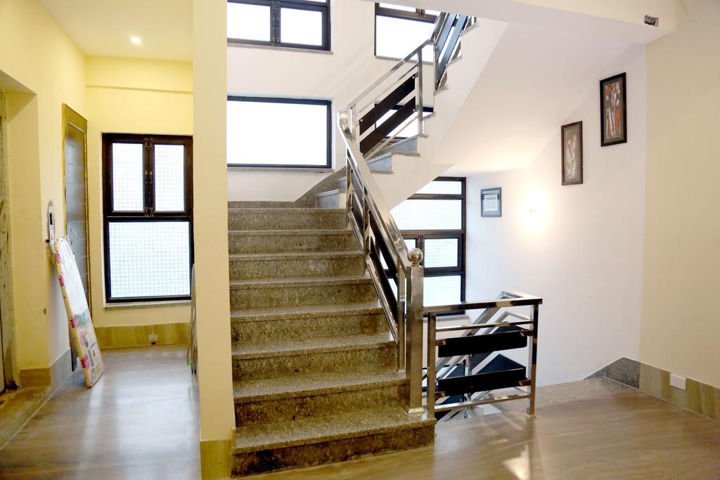 Pearl Of Taj Home Stay Агра Экстерьер фото