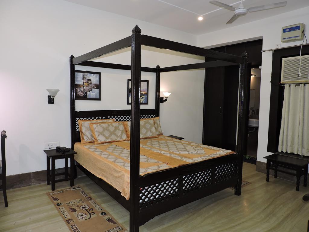 Pearl Of Taj Home Stay Агра Экстерьер фото